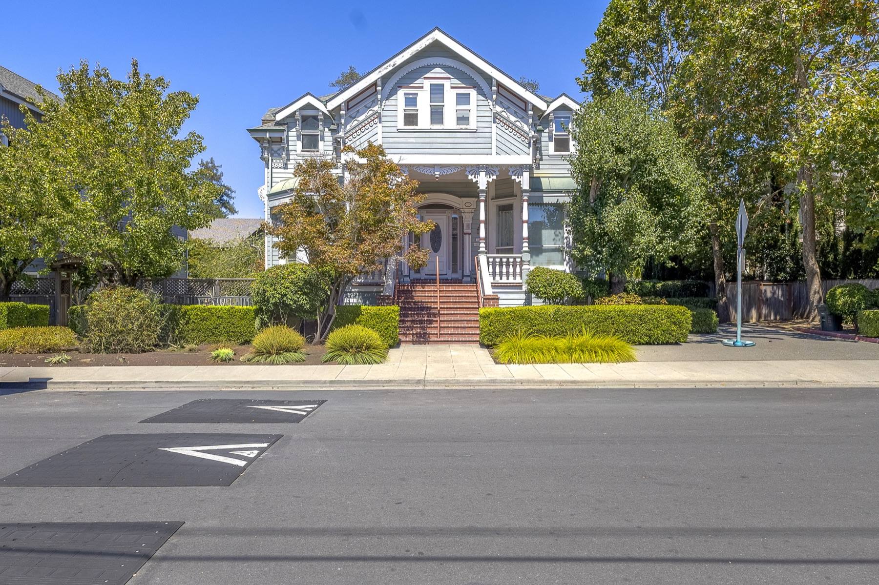 429 8th Street