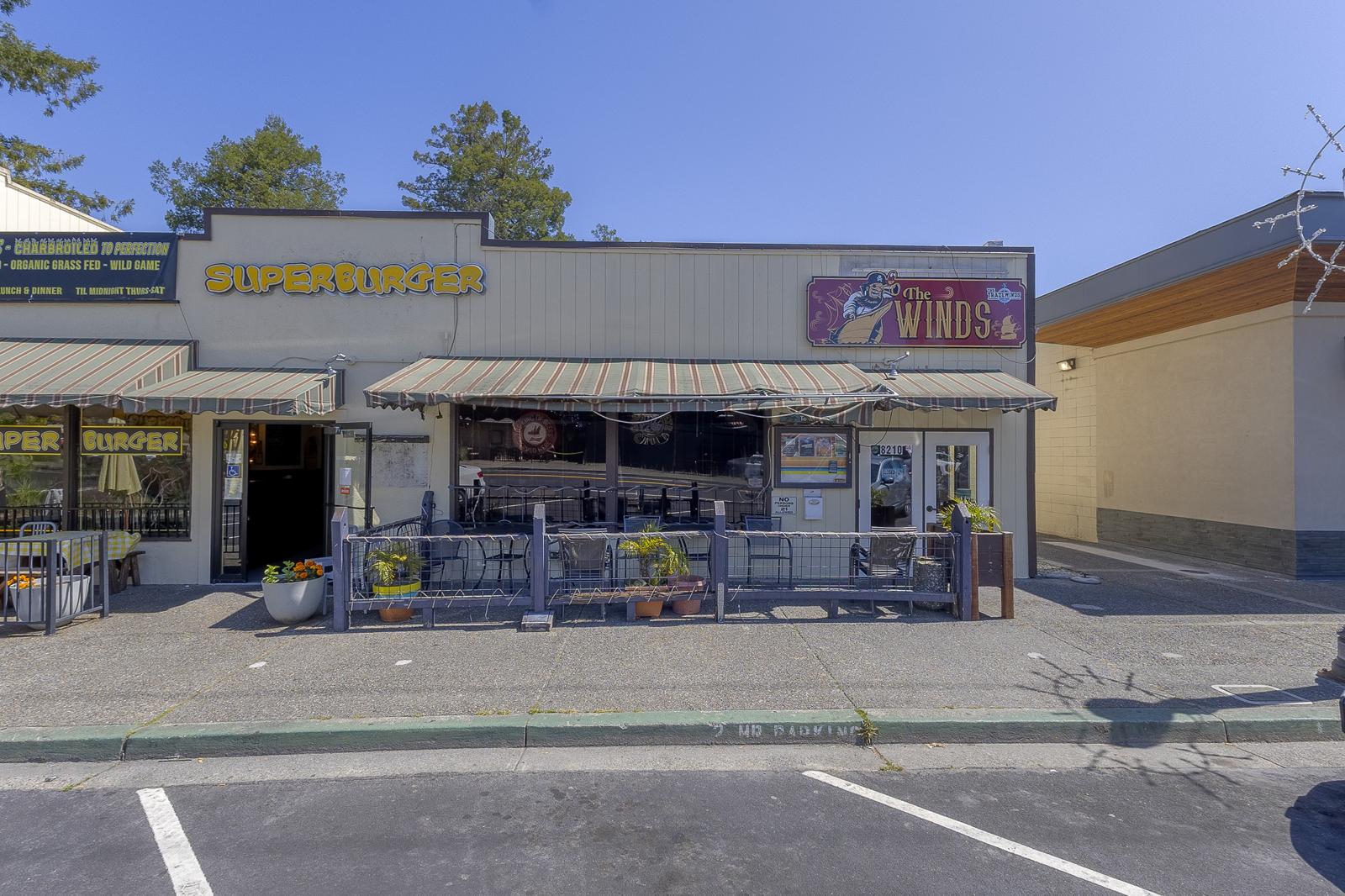 8200 La Plaza photo 3