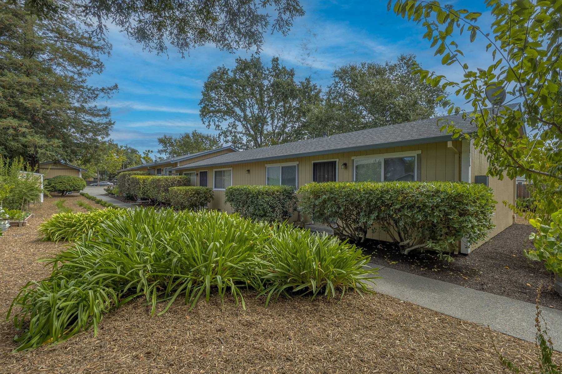 8585 Old Redwood Hwy
